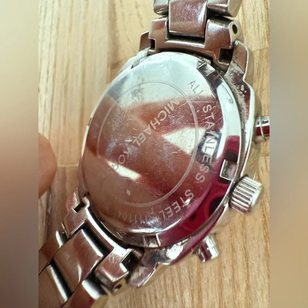 Michael Kors ladies stainless steel chronograph watch NEW BATTERY
